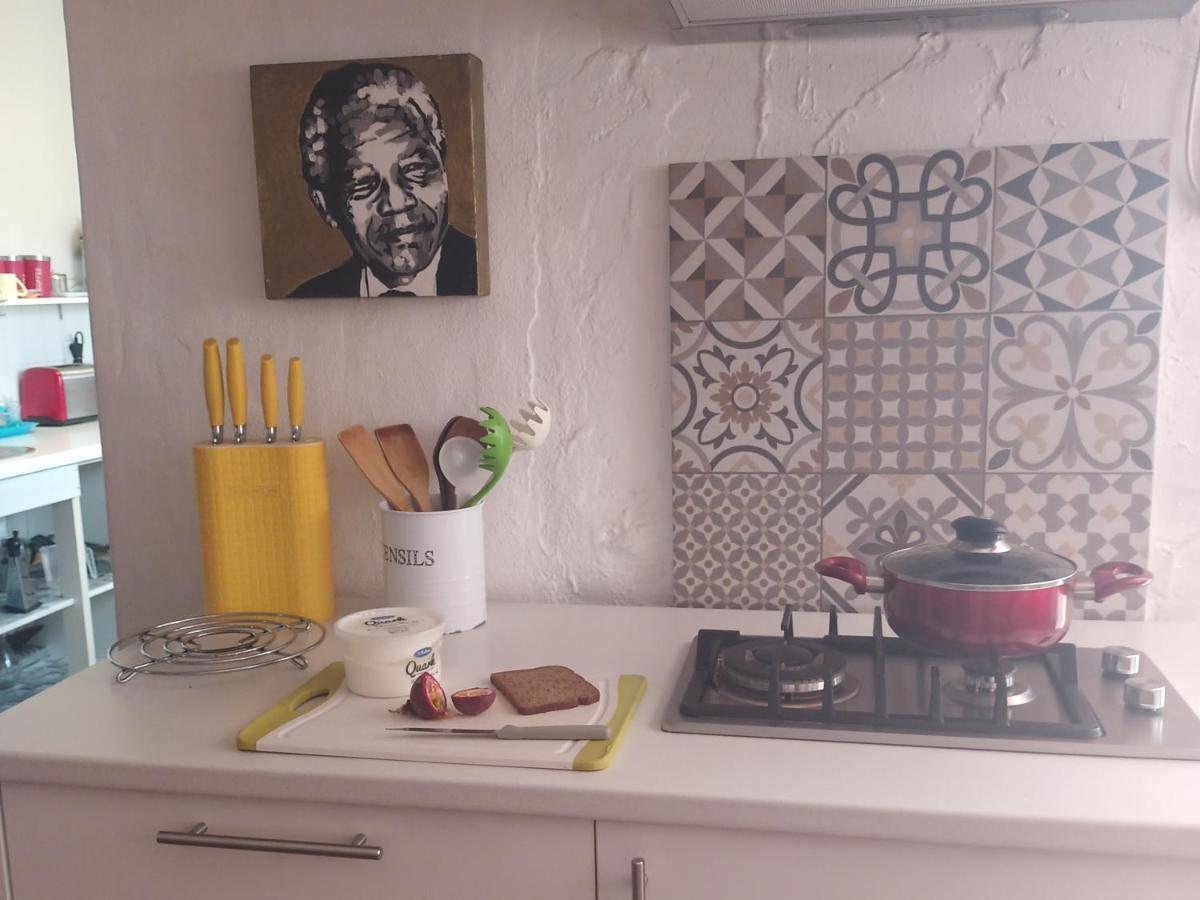 House On The Hill Hostel Kaapstad Buitenkant foto