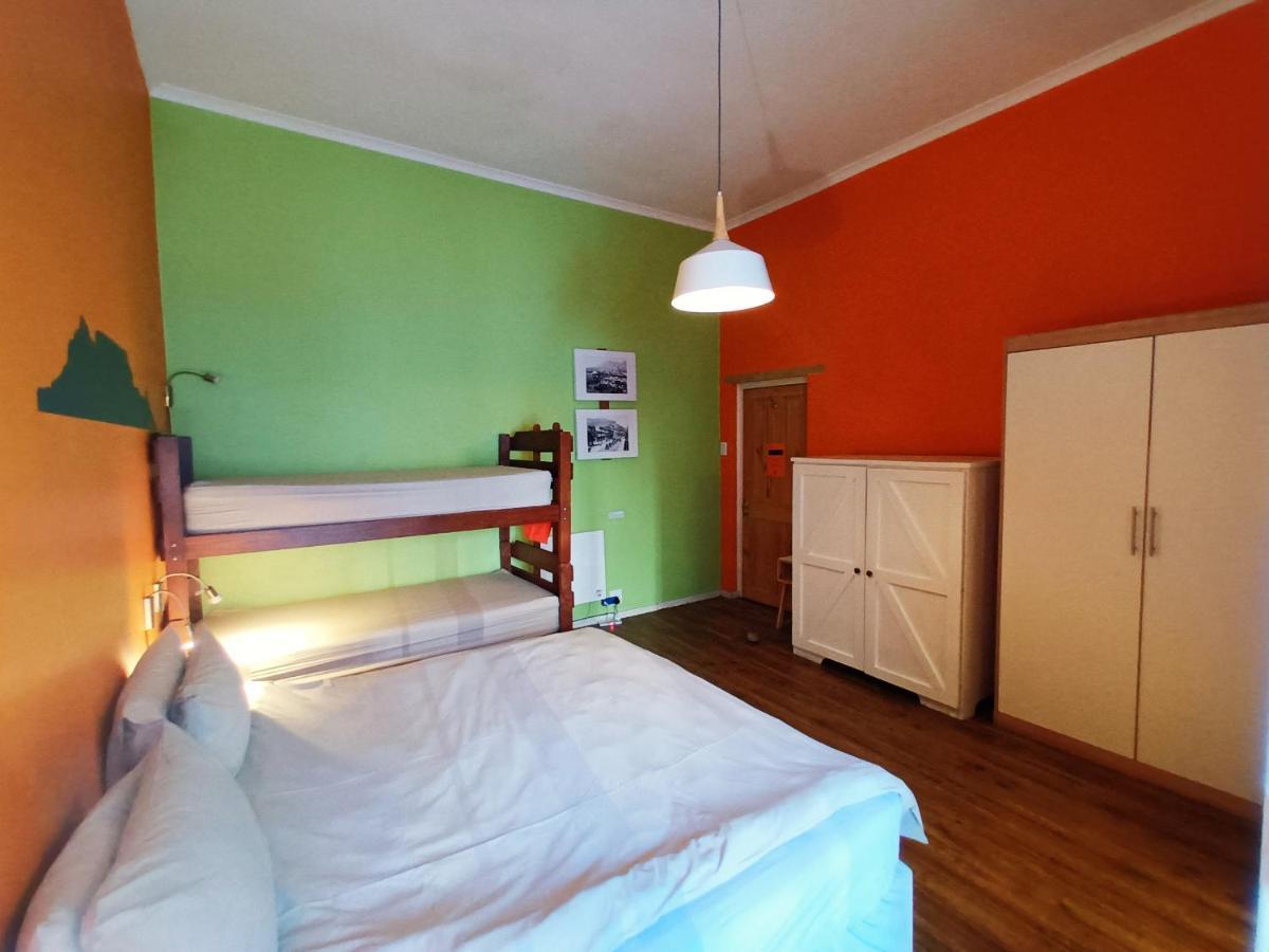 House On The Hill Hostel Kaapstad Buitenkant foto